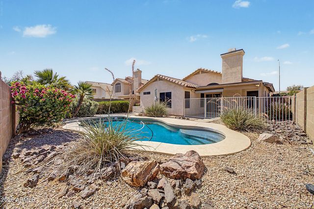 1315 W KINGBIRD Drive, Chandler, AZ 85286