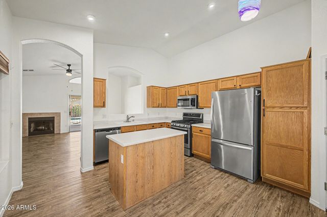 1315 W KINGBIRD Drive, Chandler, AZ 85286
