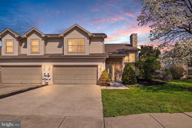 15 CREEKVIEW DR, Middletown, PA 17057