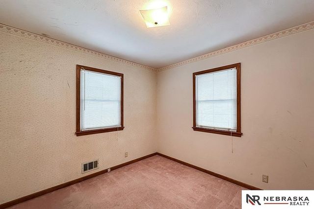 641 N 67th Street, Lincoln, NE 68505