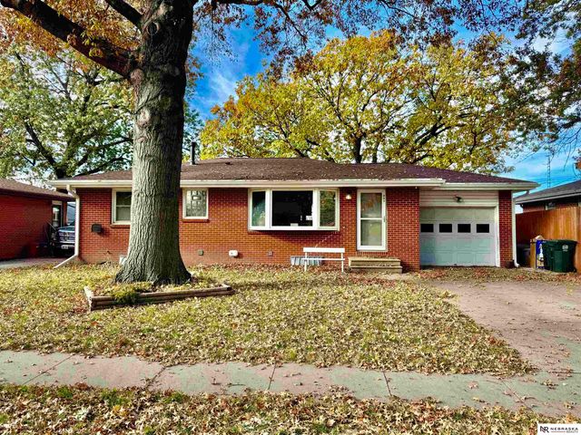 641 N 67th Street, Lincoln, NE 68505