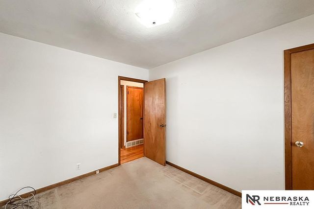 641 N 67th Street, Lincoln, NE 68505