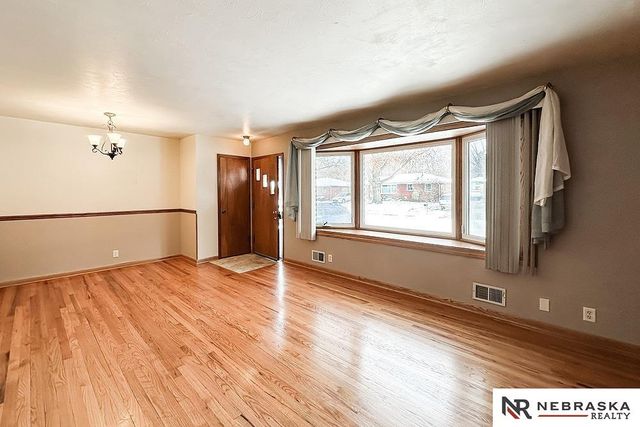 641 N 67th Street, Lincoln, NE 68505