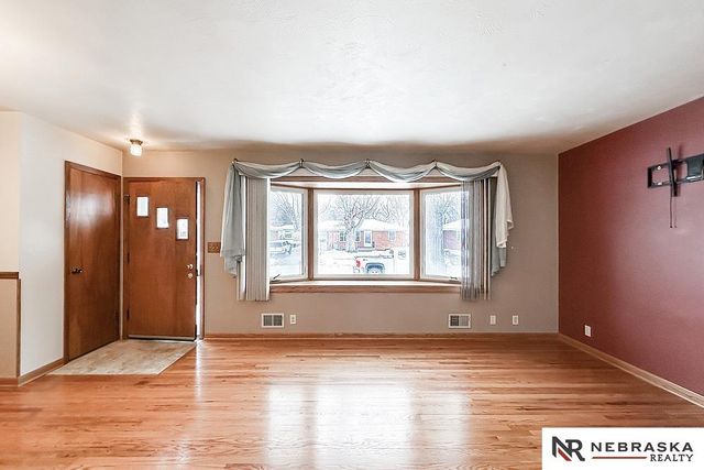 641 N 67th Street, Lincoln, NE 68505