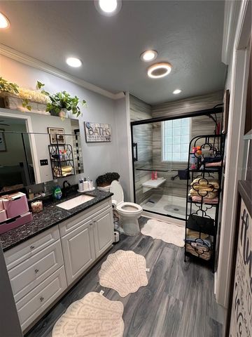 9470 JOEL DRIVE, Seminole, FL 33777