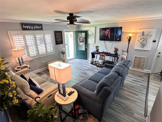 9470 JOEL DRIVE, Seminole, FL 33777