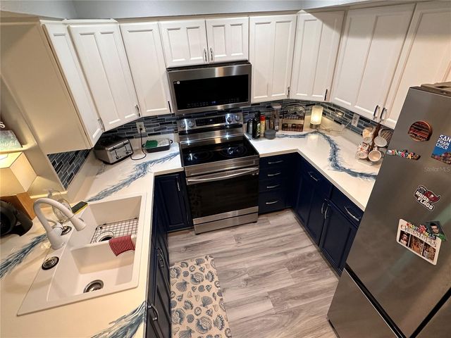 9470 JOEL DRIVE, Seminole, FL 33777