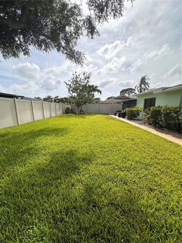 9470 JOEL DRIVE, Seminole, FL 33777