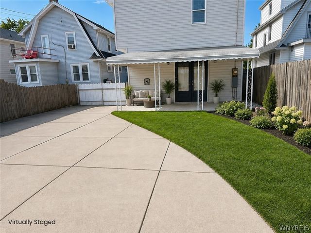 73 Victoria Boulevard, Tonawanda, NY 14217