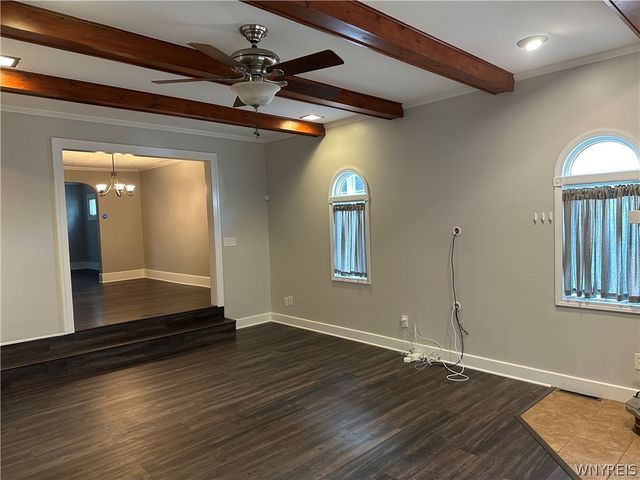 73 Victoria Boulevard, Tonawanda, NY 14217