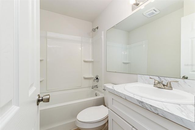 1664 BAYVIEW DRIVE, Lakeland, FL 33805