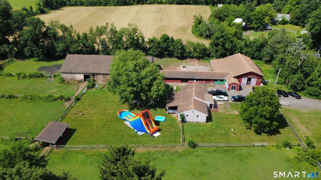 995 North Farms Road, Wallingford, CT 06492