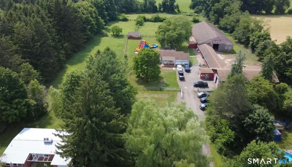 995 North Farms Road, Wallingford, CT 06492