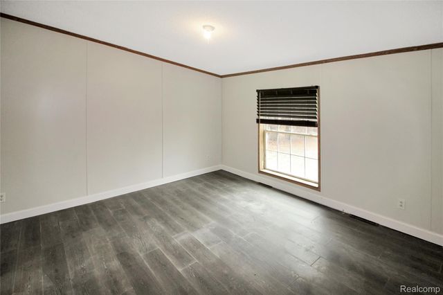 7175 Ozga Street, Romulus, MI 48174