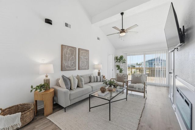 22101 Pecos Drive, Galveston, TX 77554