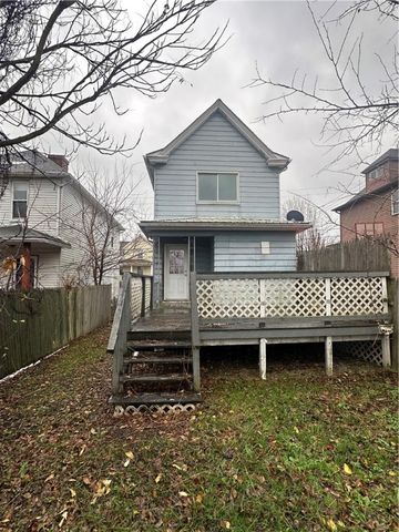 125 Elm Avenue, Monessen, PA 15062