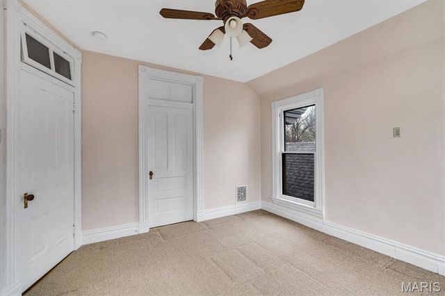 614 Tuxedo Boulevard, Webster Groves, MO 63119