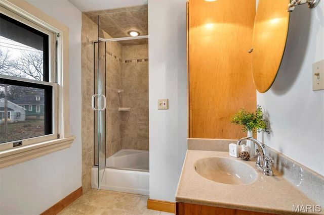 614 Tuxedo Boulevard, Webster Groves, MO 63119