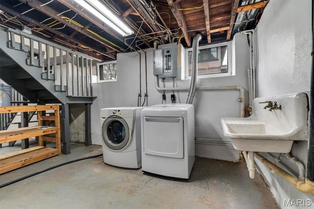 614 Tuxedo Boulevard, Webster Groves, MO 63119