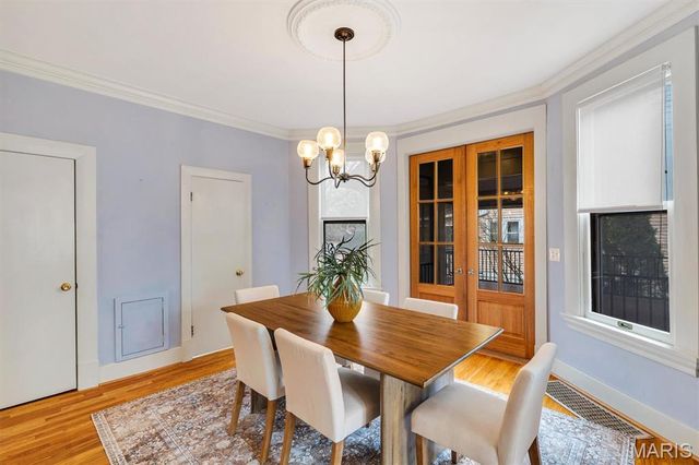 614 Tuxedo Boulevard, Webster Groves, MO 63119