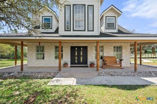 8139 Ozark Drive, San Marcos, TX 78666