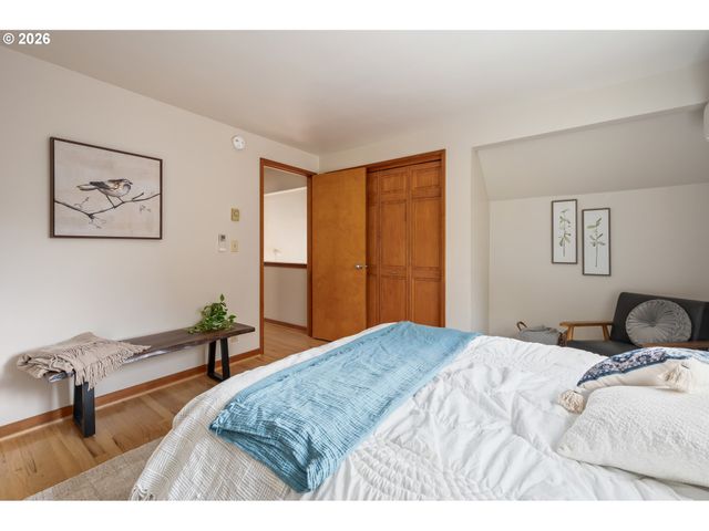 1642 E 43RD Ave, Eugene, OR 97405