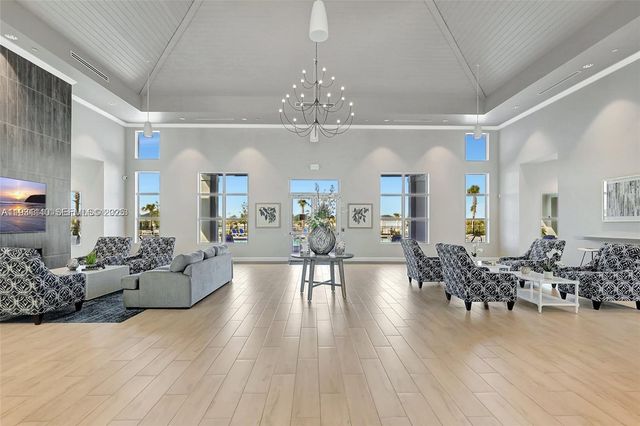 400 SE Mulberry Way 400, Port St. Lucie, FL 34984