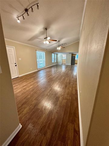 2411 County Road 2235, Cleveland, TX 77327