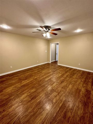 2411 County Road 2235, Cleveland, TX 77327