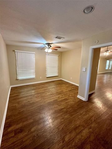 2411 County Road 2235, Cleveland, TX 77327