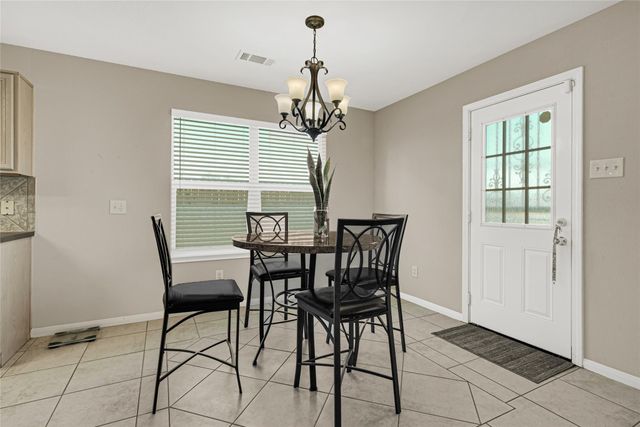 8123 Solara Bend, Houston, TX 77083