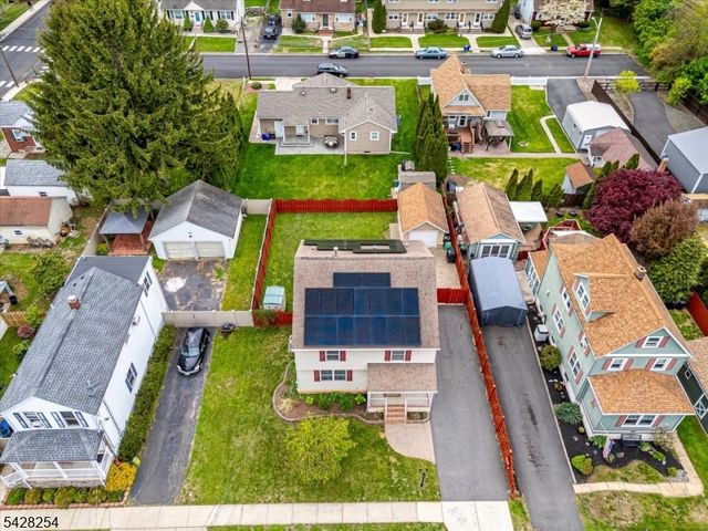 16 S 9Th Ave, Manville Boro, NJ 08835