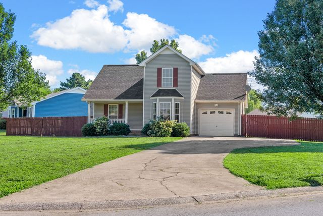2409 Egret Dr, Clarksville, TN 37042