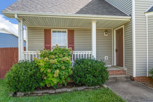 2409 Egret Dr, Clarksville, TN 37042