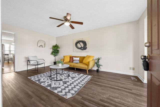 2409 Egret Dr, Clarksville, TN 37042