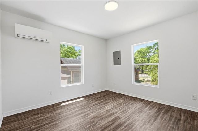 377 Tuttle Avenue, Mobile, AL 36604