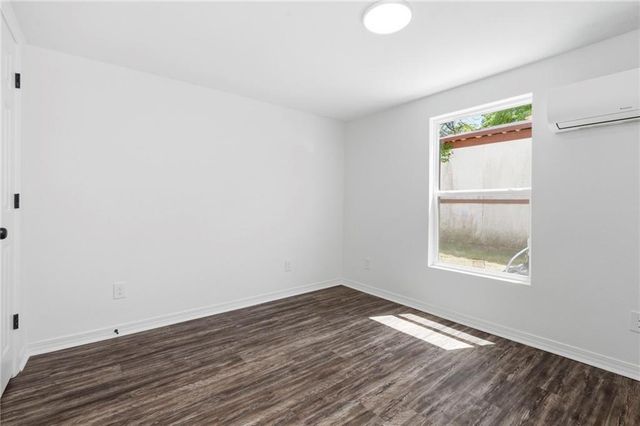 377 Tuttle Avenue, Mobile, AL 36604