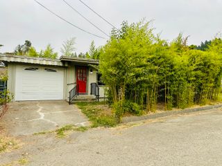 75 Empire Avenue, Redway, CA 95560