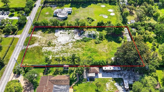 9860 SW 60th St, Miami, FL 33173