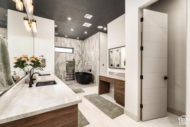 226 W SHINARUMP CIR, Leeds, UT 84746