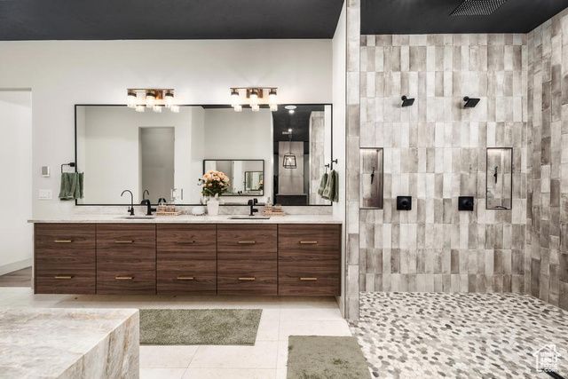 226 W SHINARUMP CIR, Leeds, UT 84746