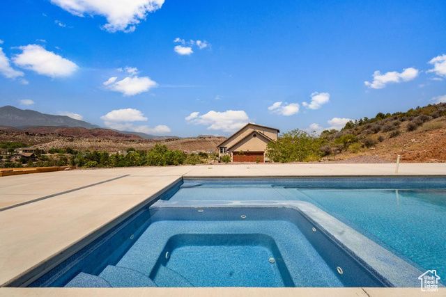 226 W SHINARUMP CIR, Leeds, UT 84746