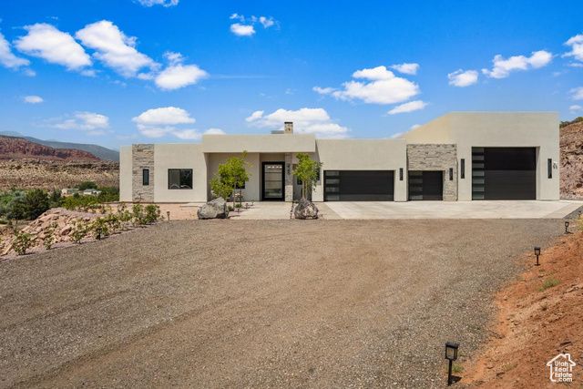 226 W SHINARUMP CIR, Leeds, UT 84746