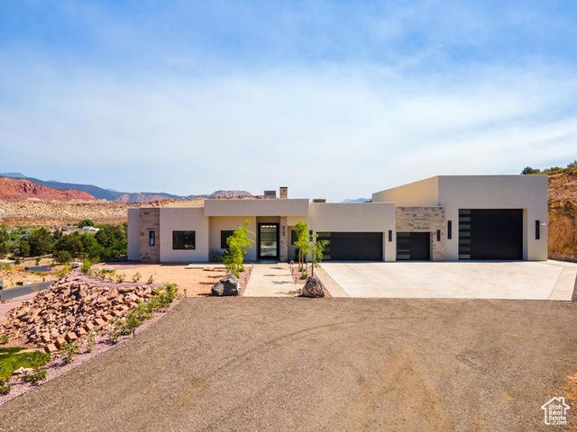 226 W SHINARUMP CIR, Leeds, UT 84746