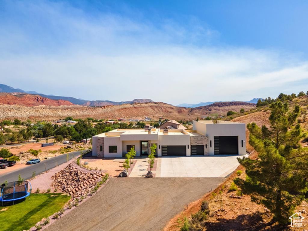 226 W SHINARUMP CIR, Leeds, UT 84746