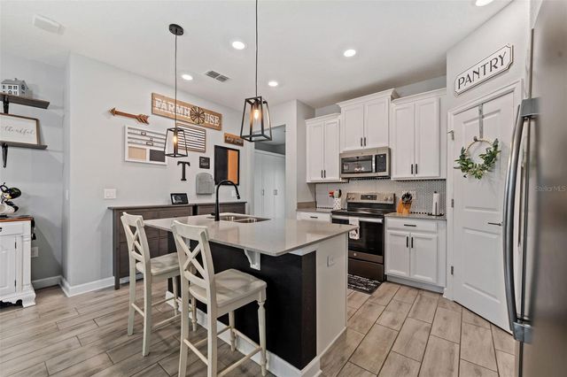 13023 INKWELL ALLEY, Winter Garden, FL 34787