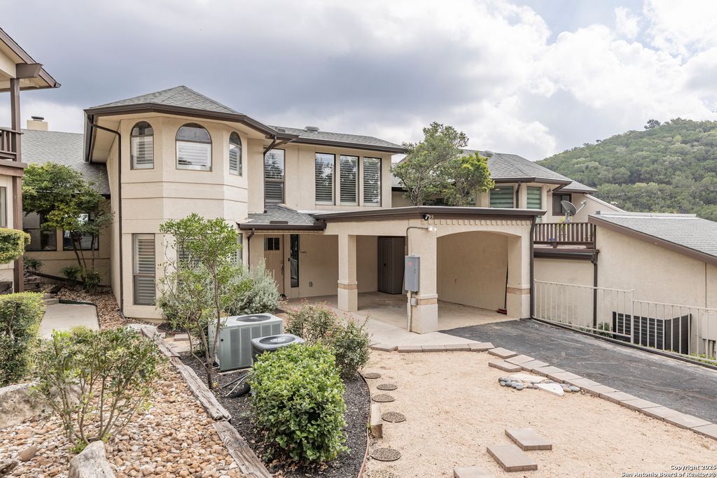 105 Tapatio Dr E # 105, Boerne, TX 78006