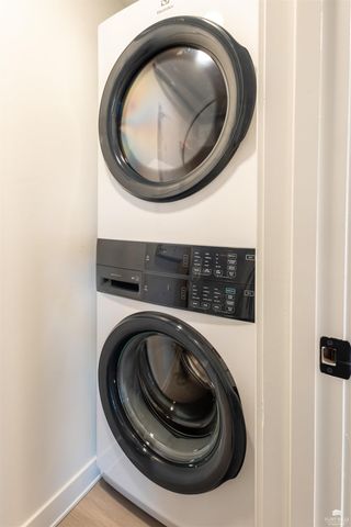 1700 N Manhattan Ave Apt 204, Manhattan, KS 66502