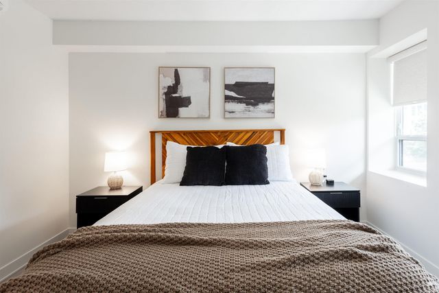 1700 N Manhattan Ave Apt 204, Manhattan, KS 66502