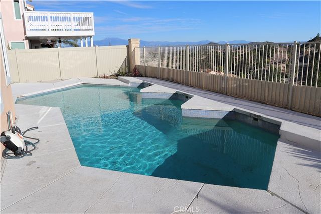 47 Corte Madera, Lake Elsinore, CA 92532